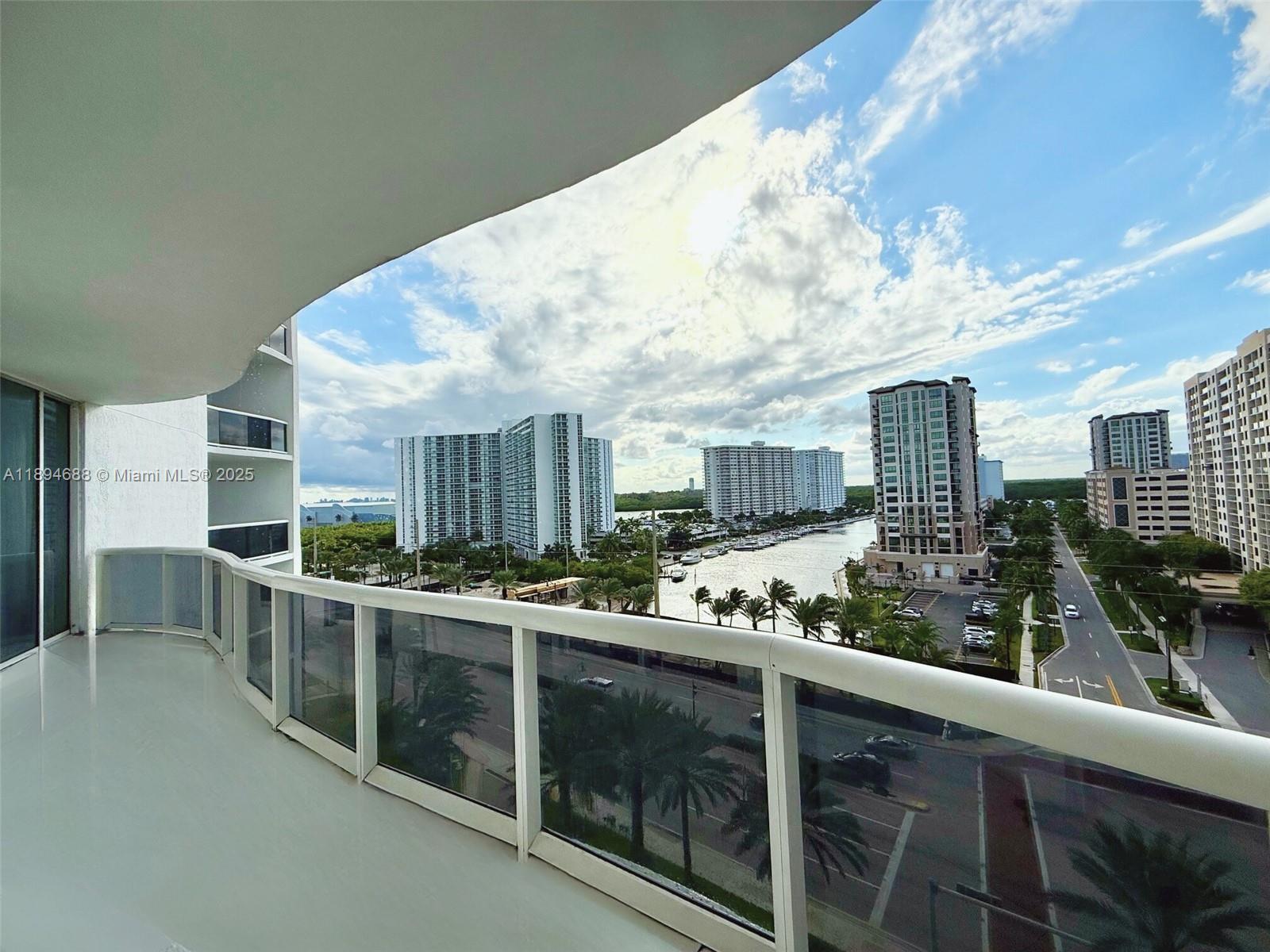 15901 Collins Ave #705, Sunny Isles Beach FL 33160