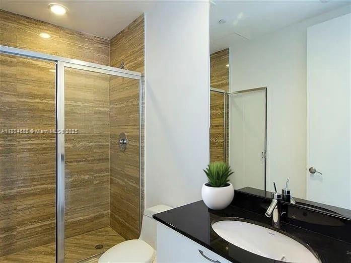15901 Collins Ave #705, Sunny Isles Beach FL 33160