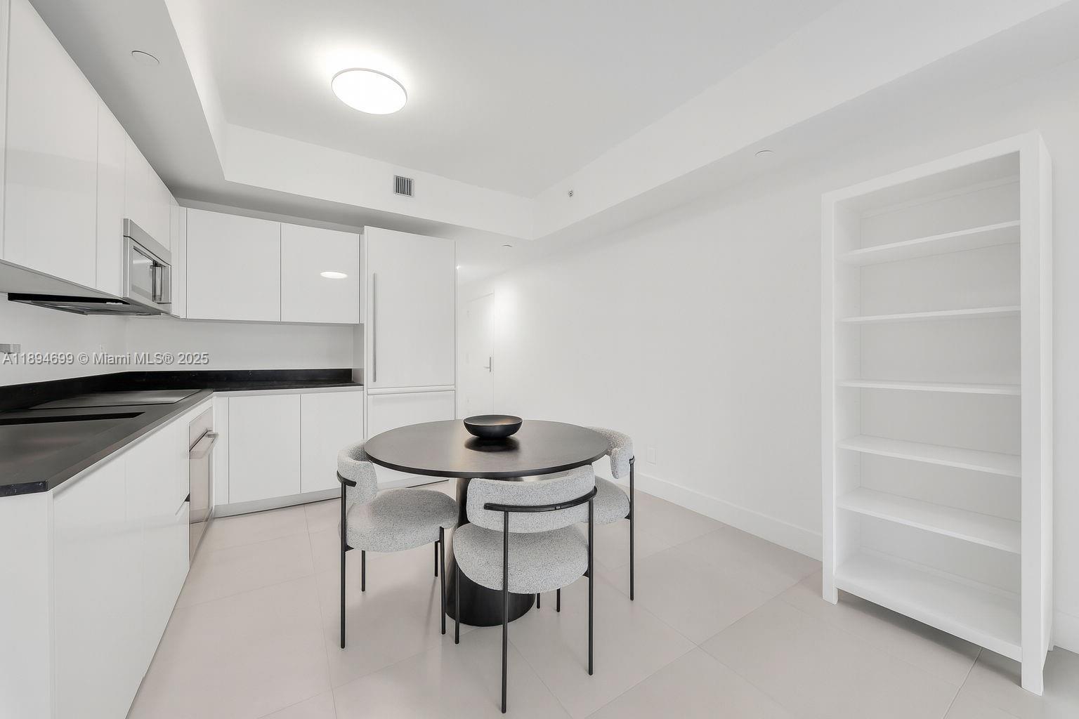 1010 Brickell Ave #3210, Miami FL 33131