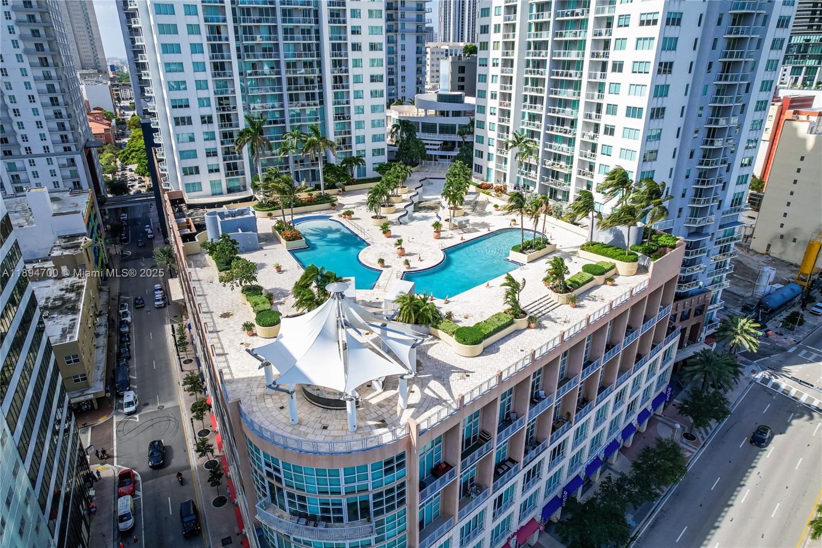 253 NE 2nd St #3902, Miami FL 33132
