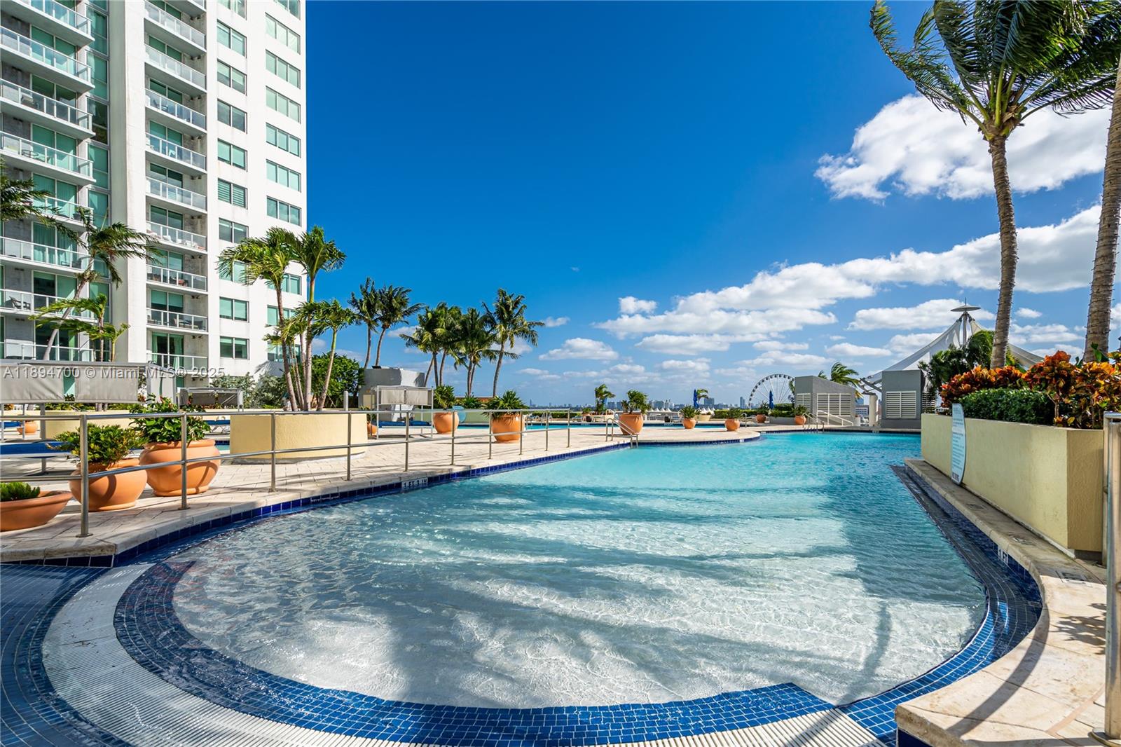 253 NE 2nd St #3902, Miami FL 33132