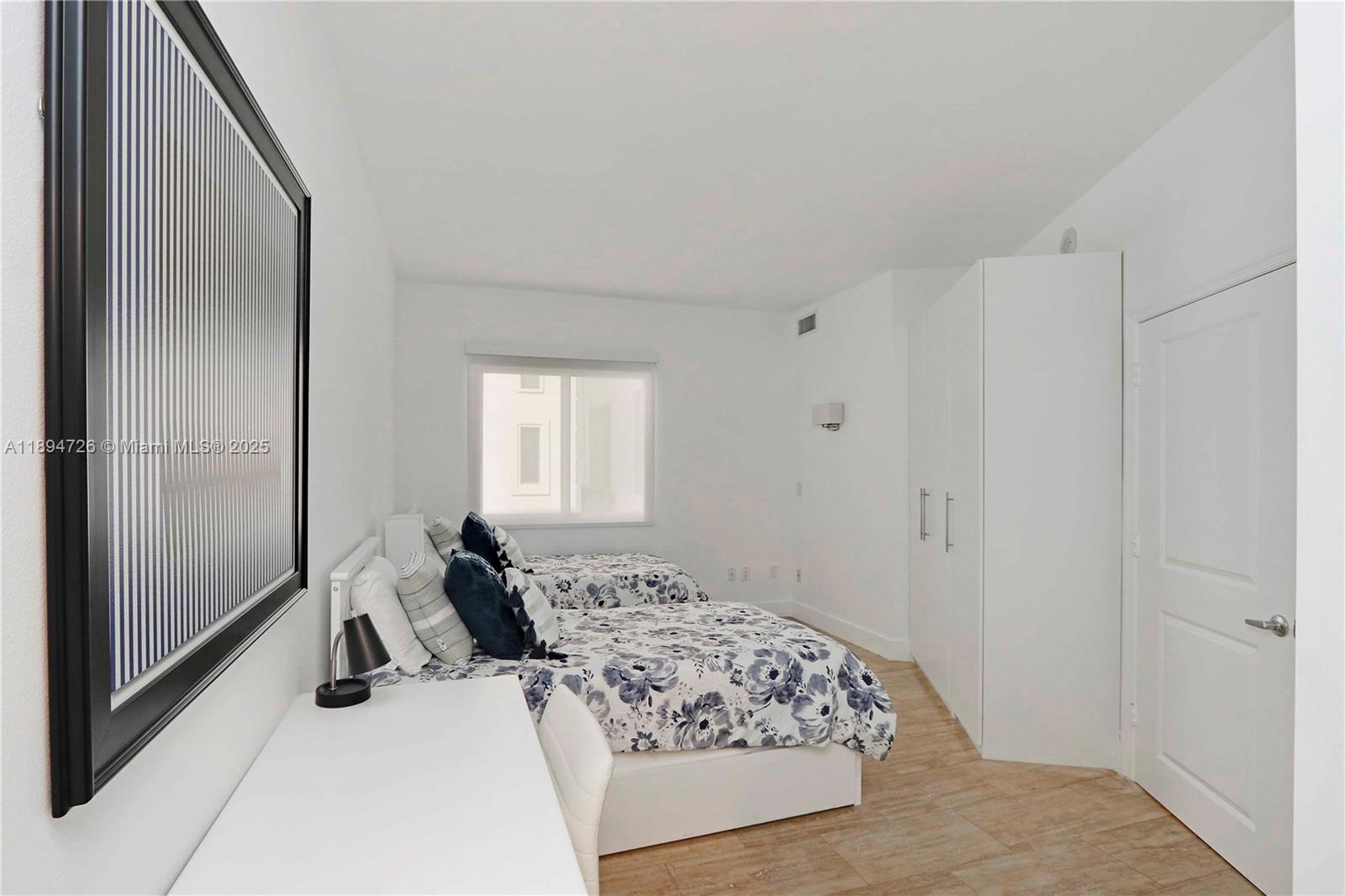 10 Aragon Ave #706, Coral Gables FL 33134