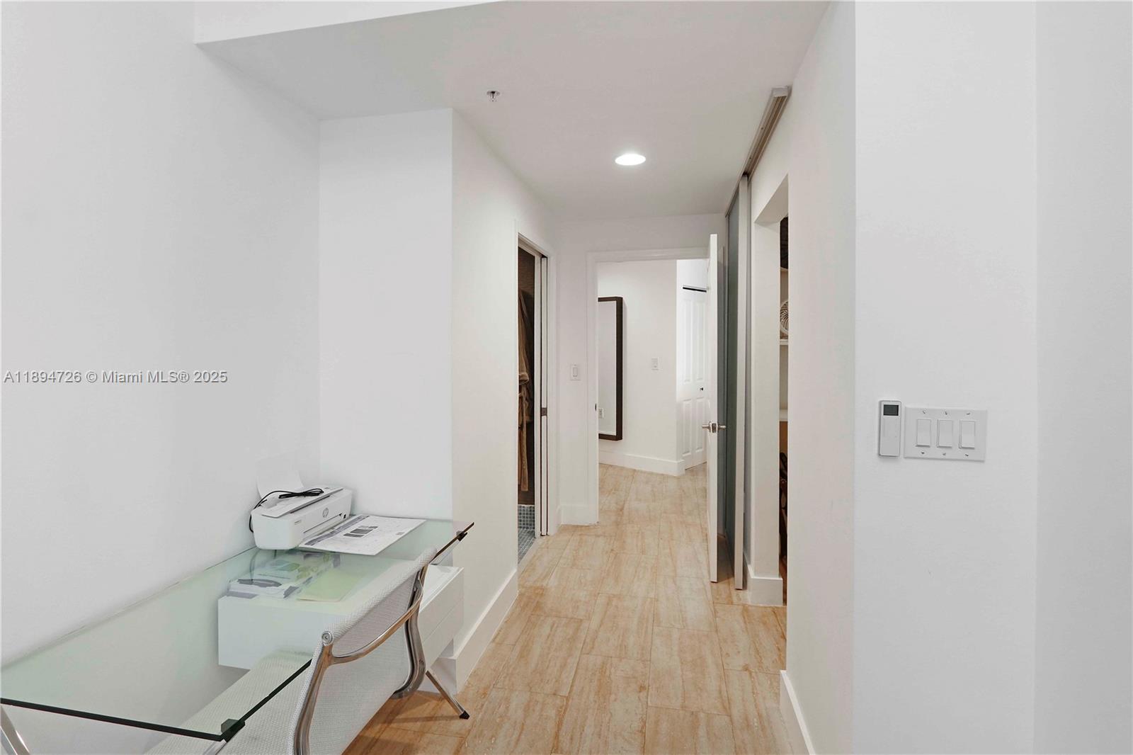 10 Aragon Ave #706, Coral Gables FL 33134