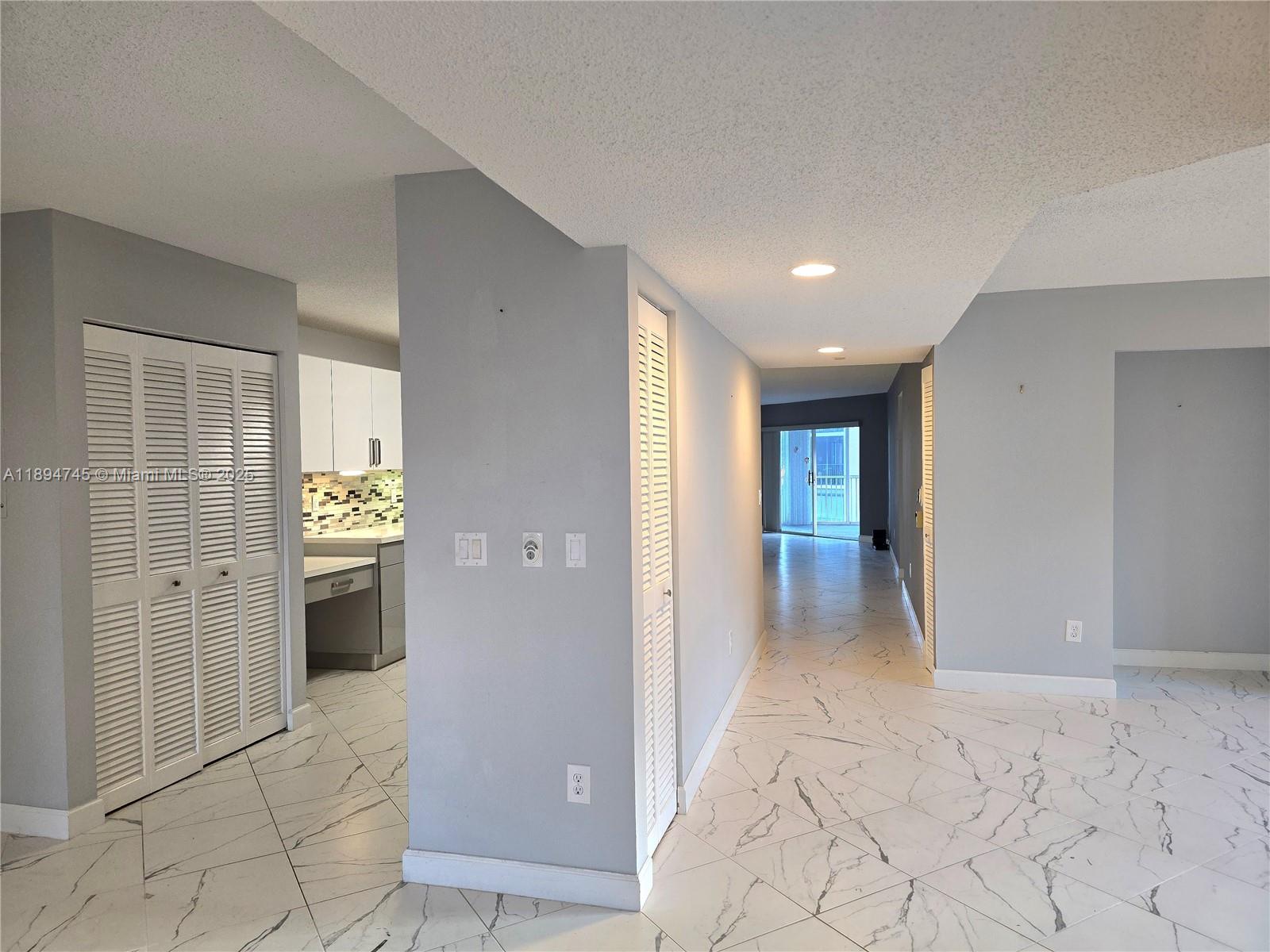 7440 Granville Dr #213, Tamarac FL 33321