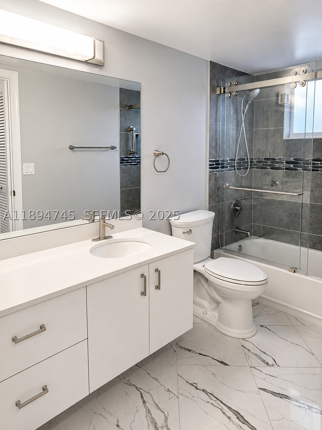 7440 Granville Dr #213, Tamarac FL 33321
