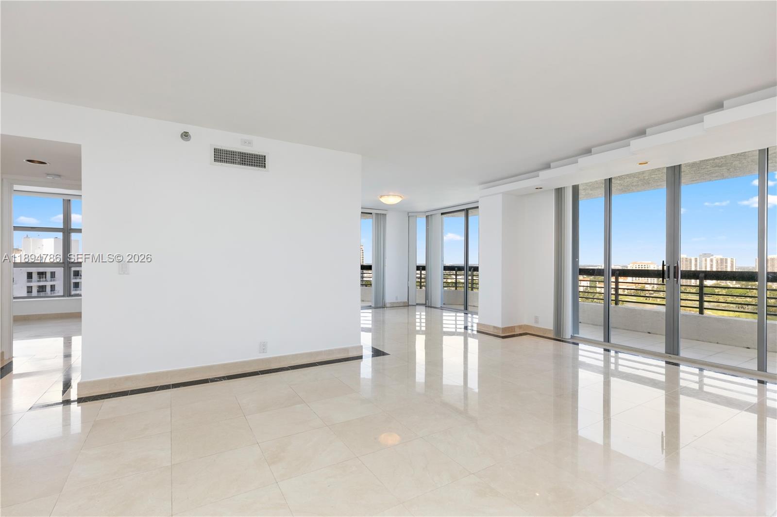 3400 NE 192nd St #LPH5, Aventura FL 33180