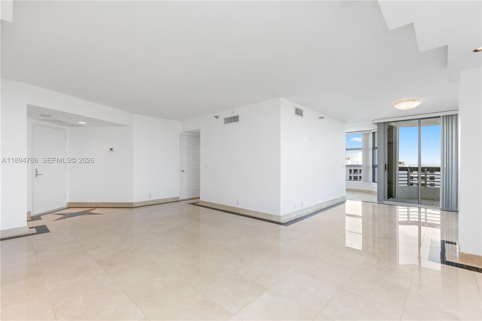 3400 NE 192nd St #LPH5, Aventura FL 33180