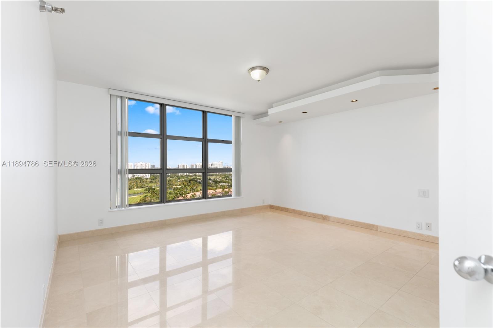 3400 NE 192nd St #LPH5, Aventura FL 33180