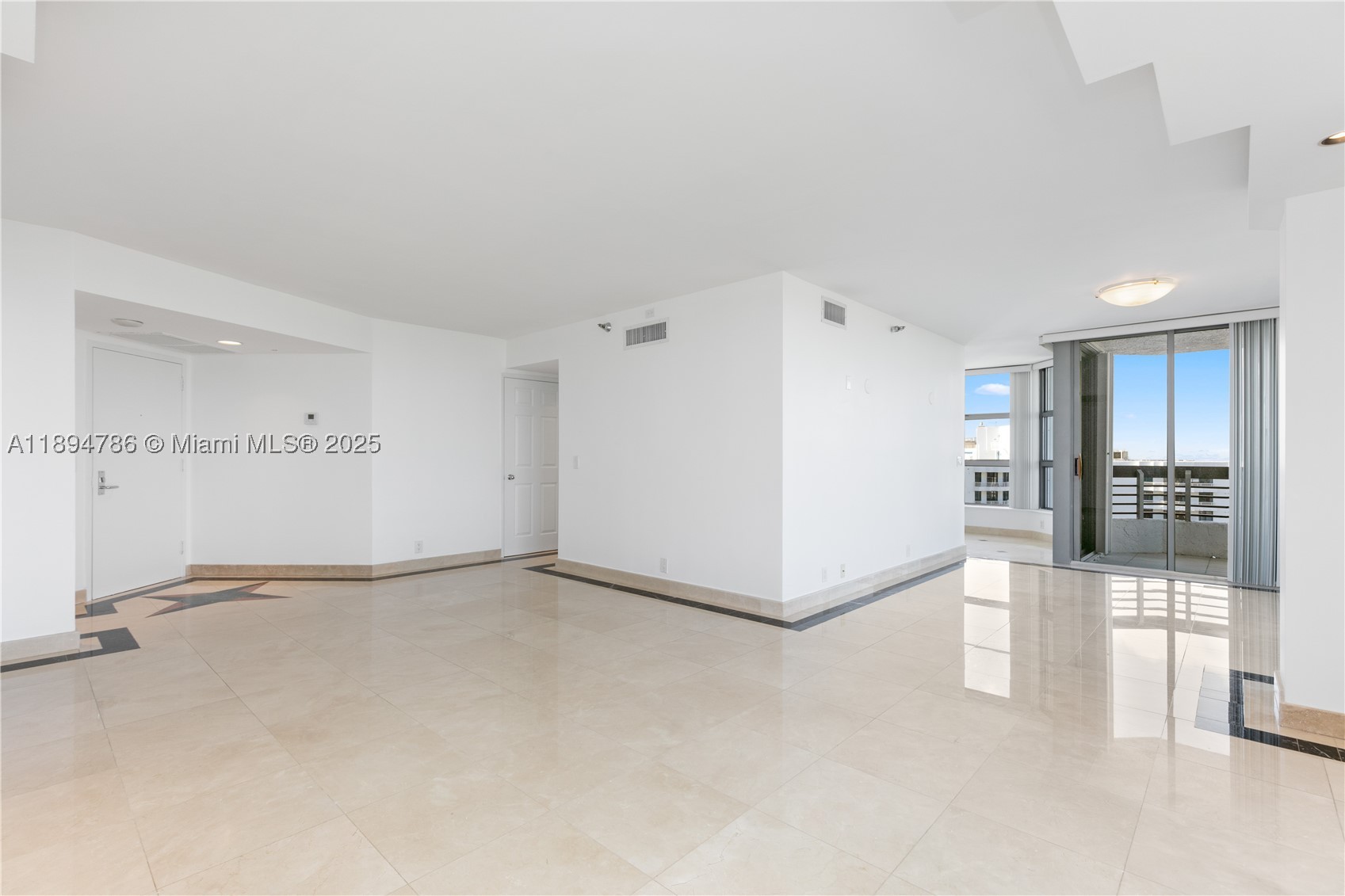 3400 NE 192nd St #LPH5, Aventura FL 33180