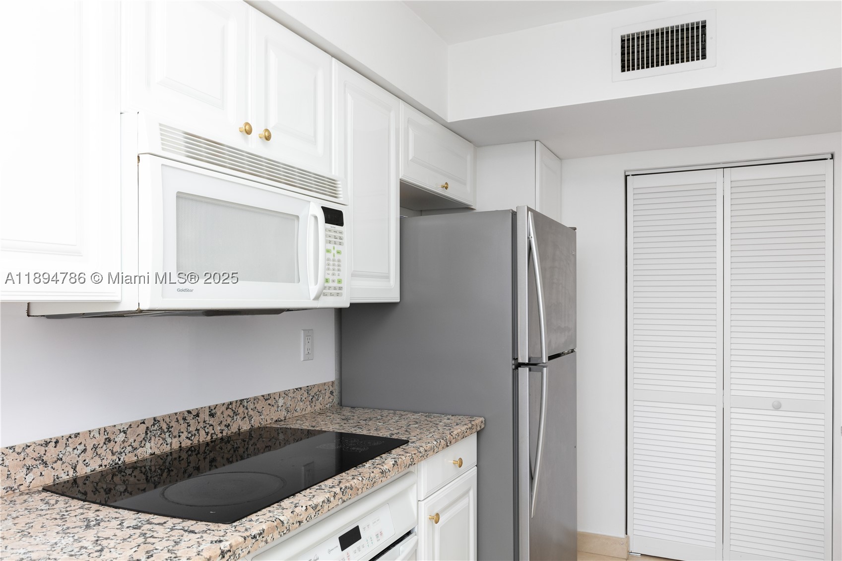 3400 NE 192nd St #LPH5, Aventura FL 33180