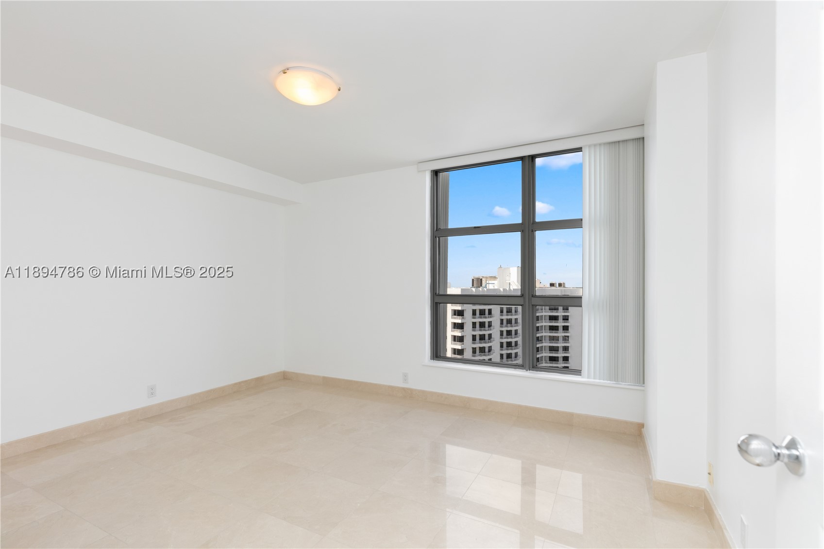 3400 NE 192nd St #LPH5, Aventura FL 33180