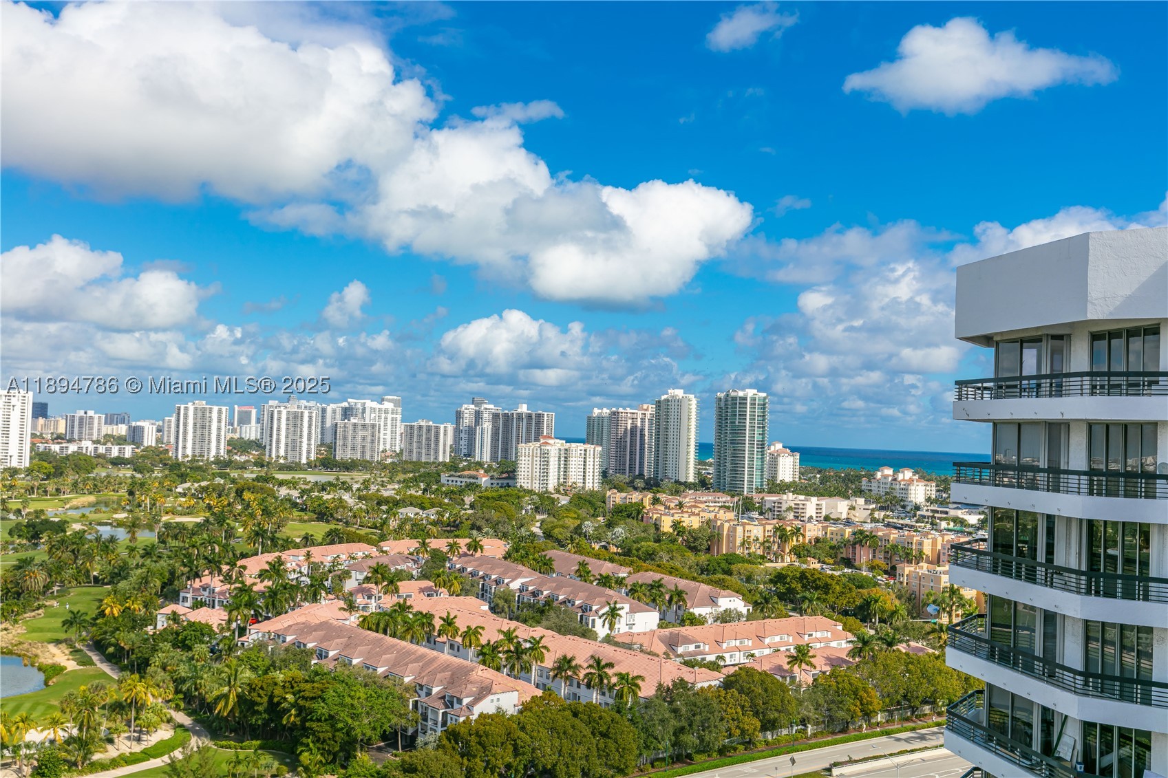3400 NE 192nd St #LPH5, Aventura FL 33180