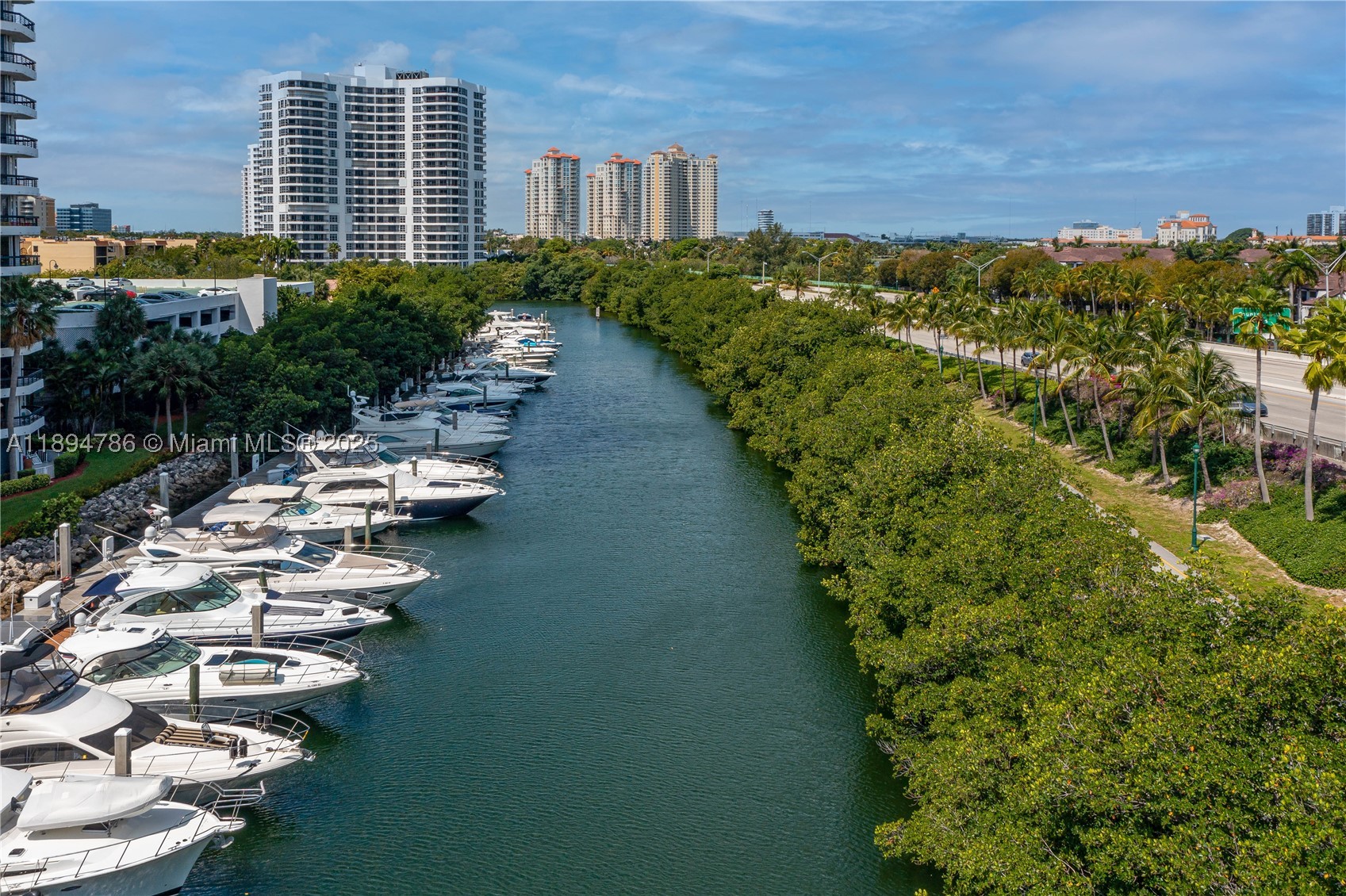 3400 NE 192nd St #LPH5, Aventura FL 33180