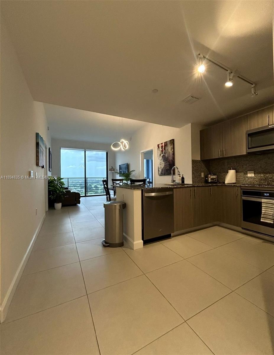 5350 NW 84th Ave #1818, Doral FL 33166