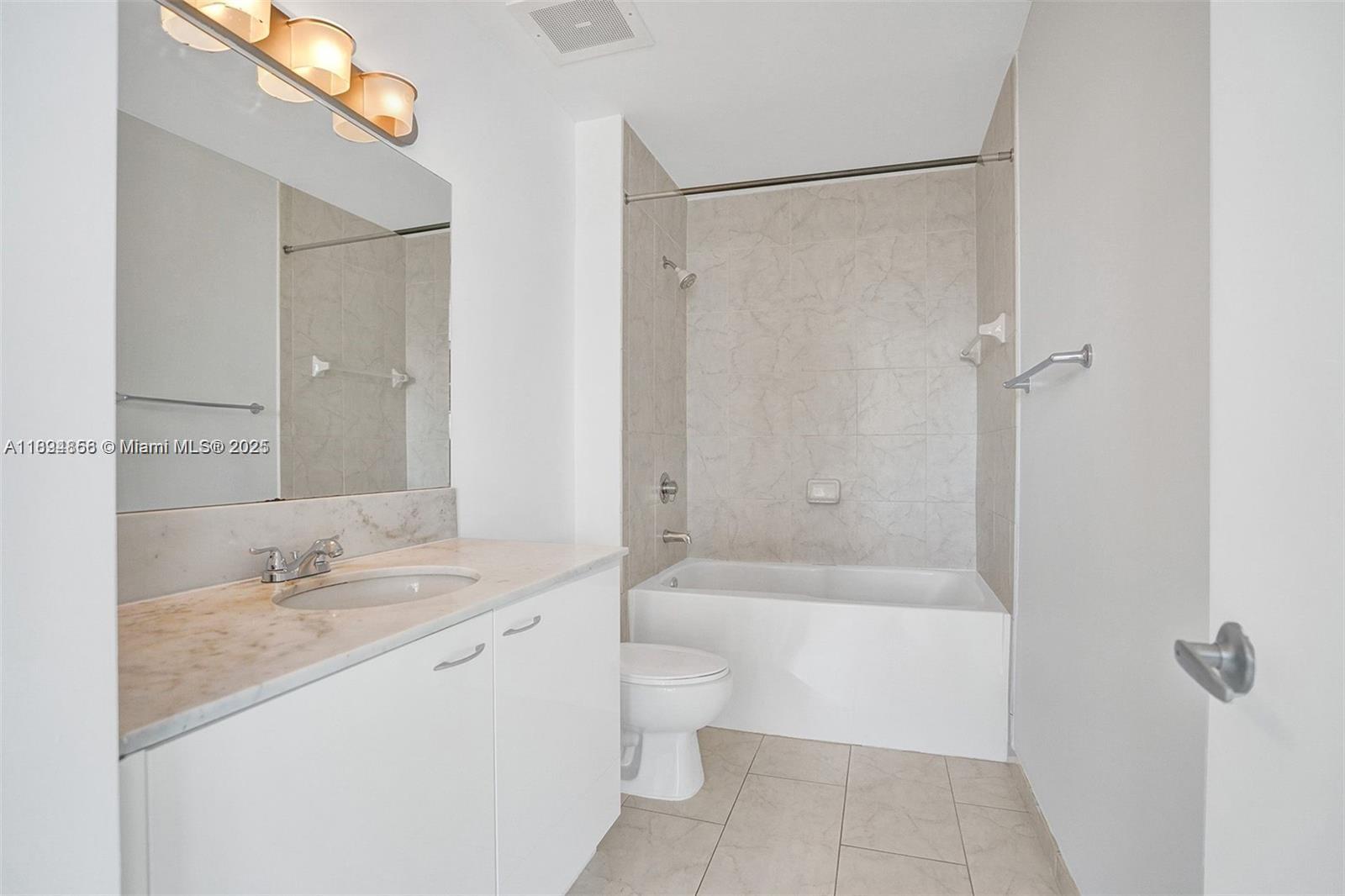 133 NE 2nd Ave #LPH3502, Miami FL 33132