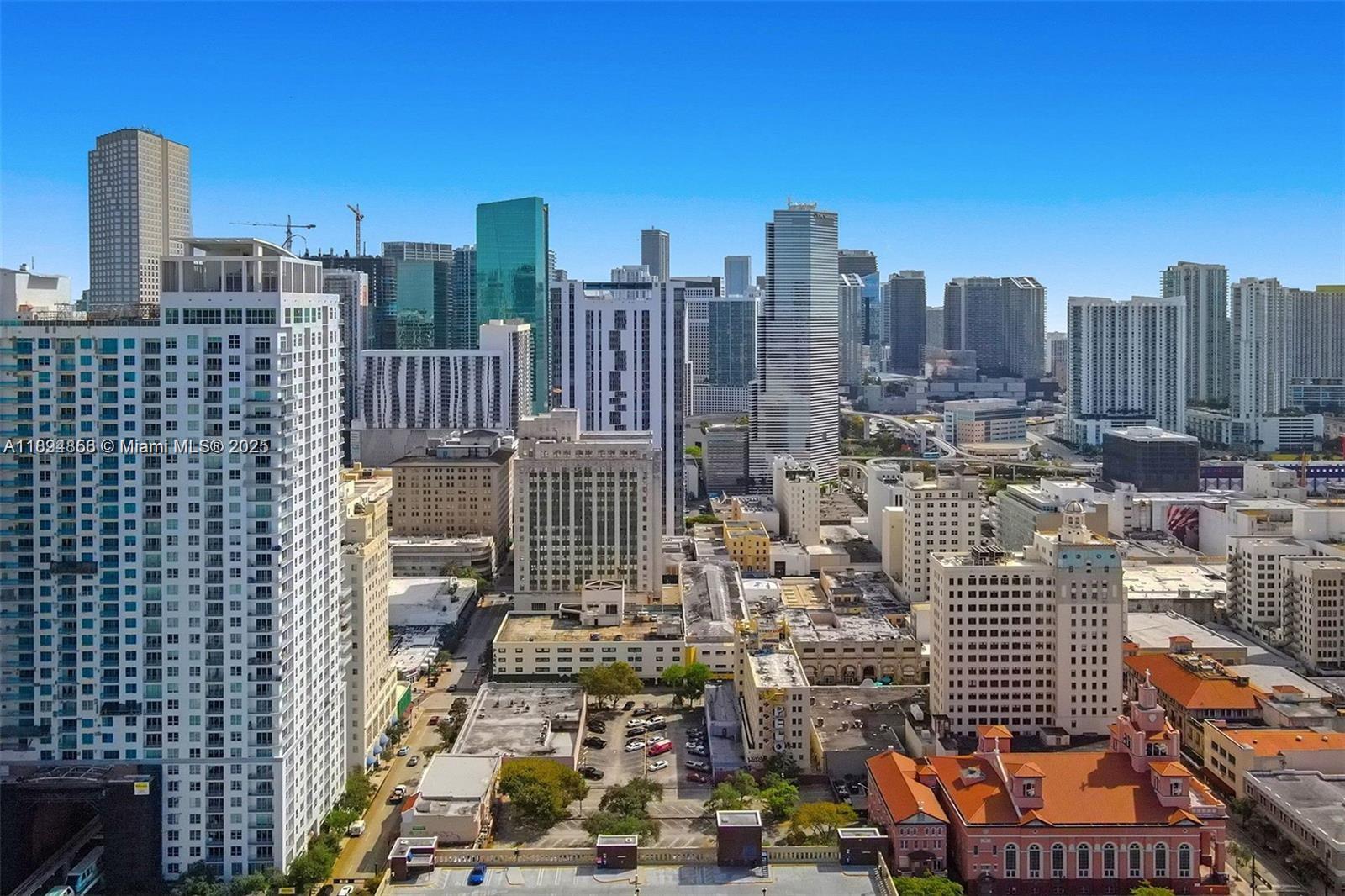 133 NE 2nd Ave #LPH3502, Miami FL 33132