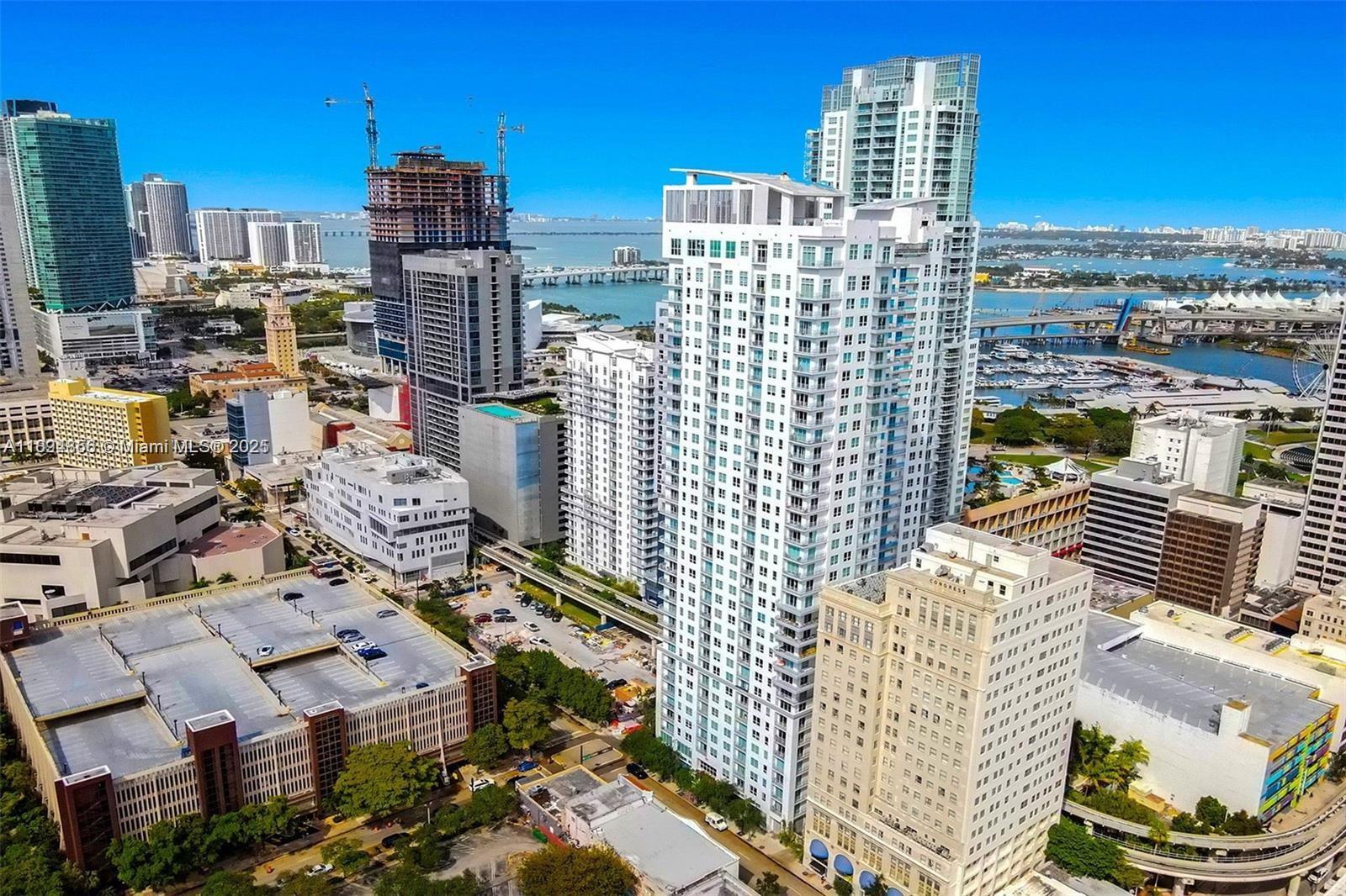 133 NE 2nd Ave #LPH3502, Miami FL 33132
