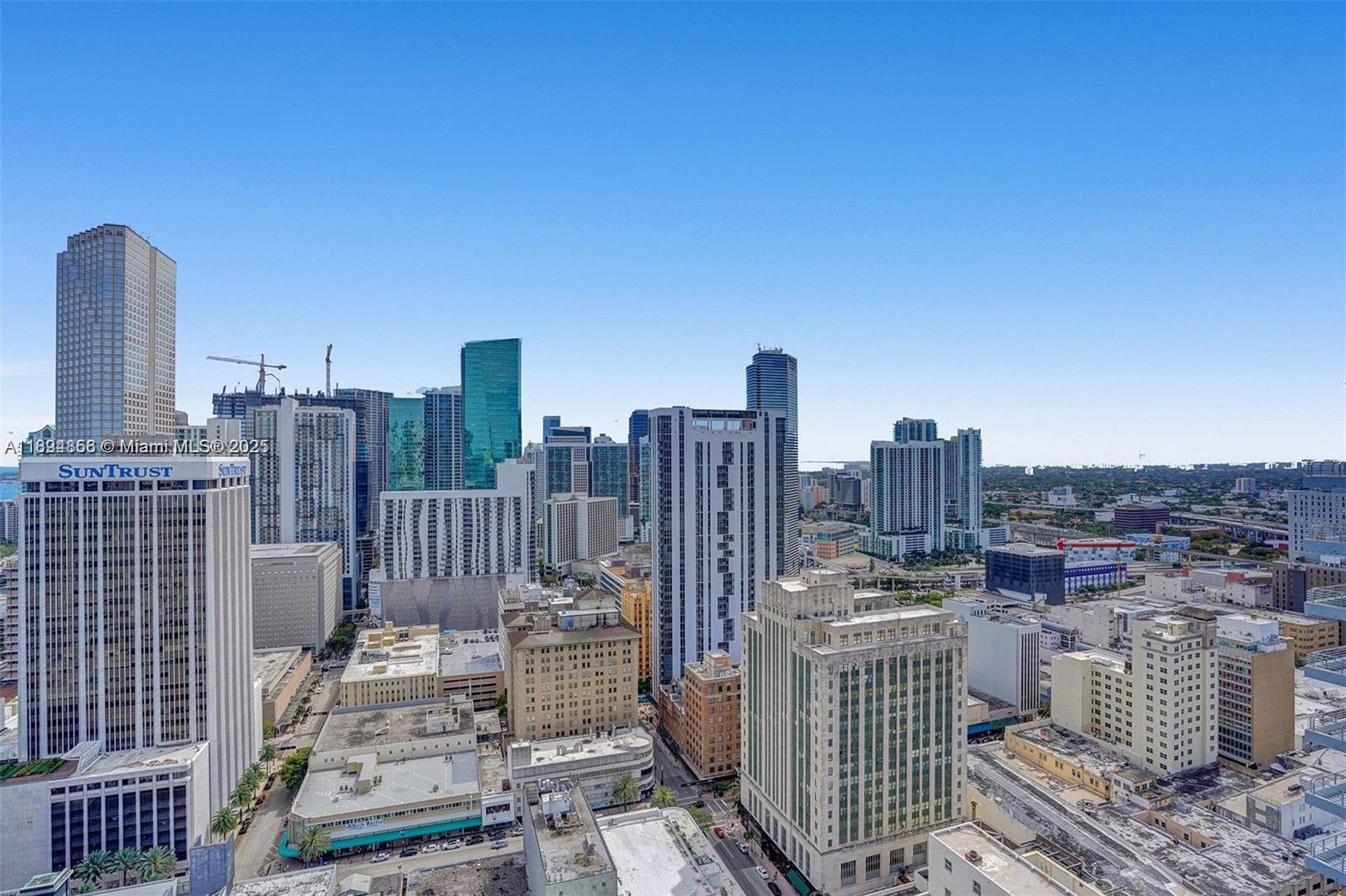 133 NE 2nd Ave #LPH3502, Miami FL 33132