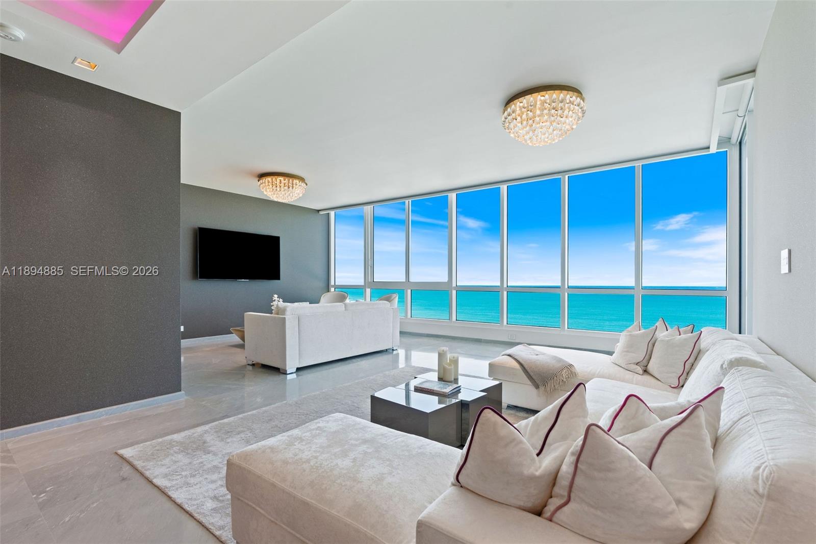 100 S Pointe Dr #2506, Miami Beach FL 33139