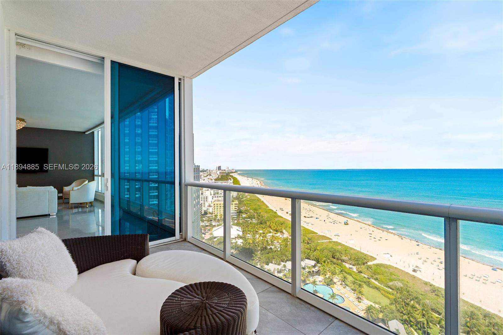 100 S Pointe Dr #2506, Miami Beach FL 33139