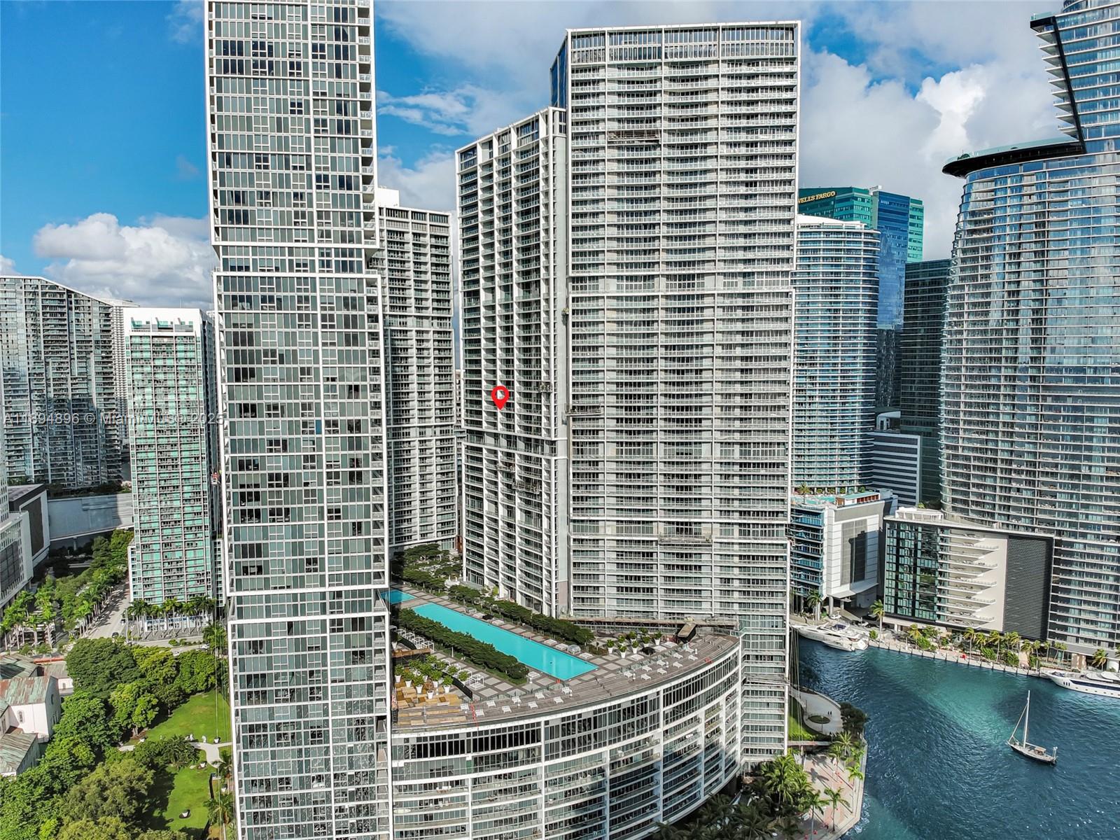 475 Brickell Ave #3111, Miami FL 33131