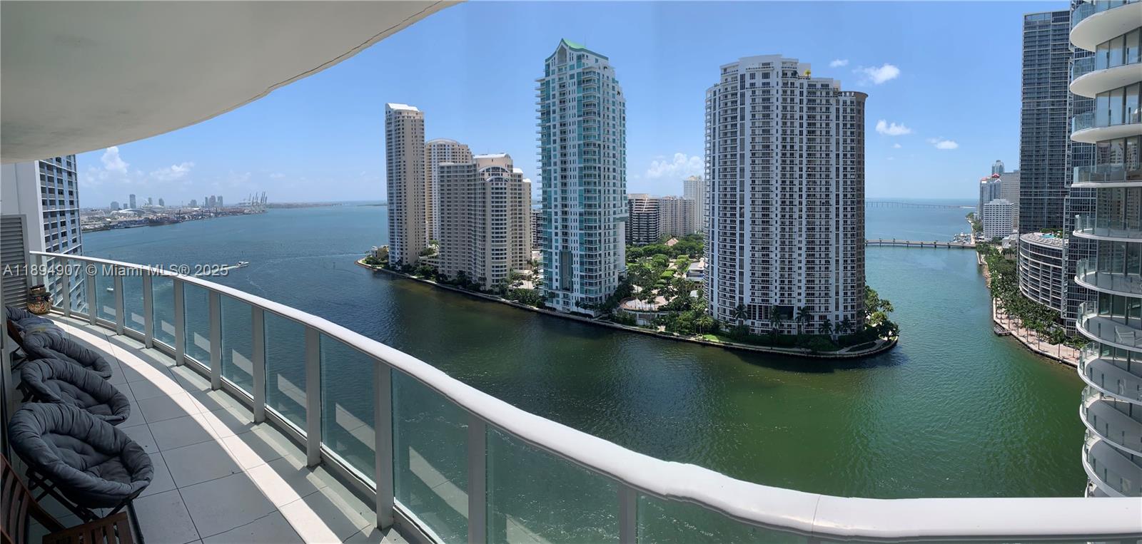 300 S Biscayne Blvd #T-1908, Miami FL 33131