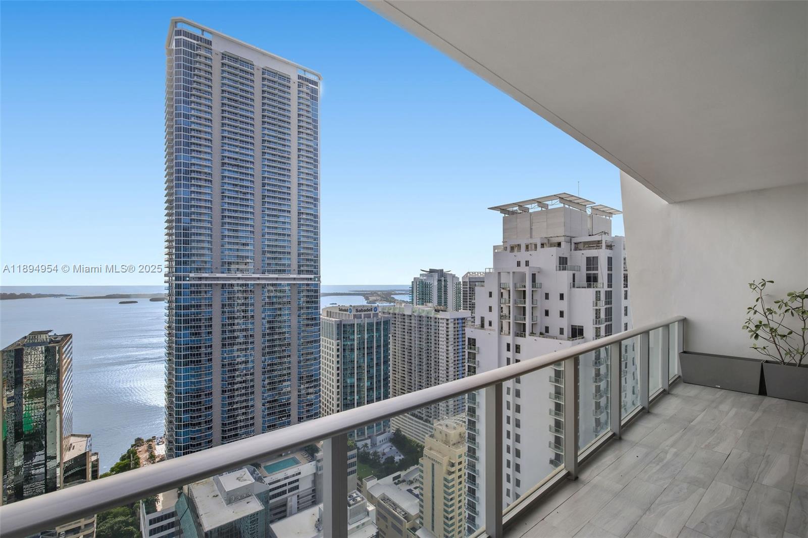1010 Brickell Ave #4704, Miami FL 33131