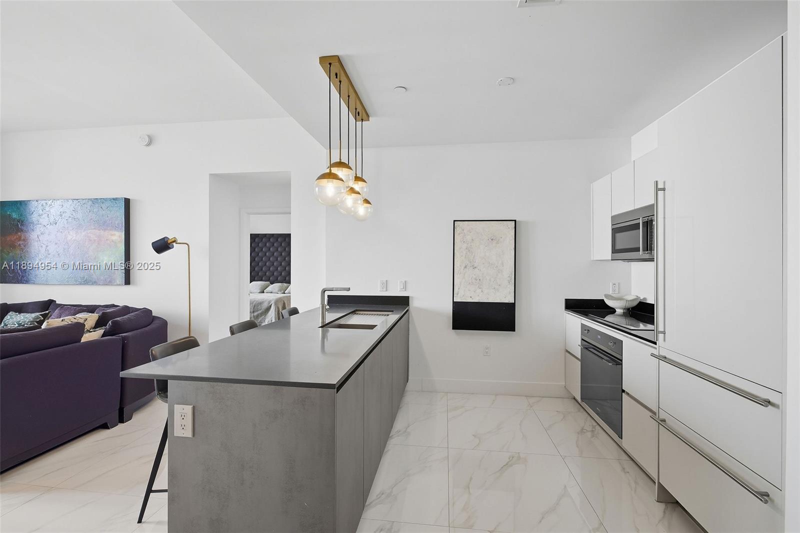 1010 Brickell Ave #4704, Miami FL 33131