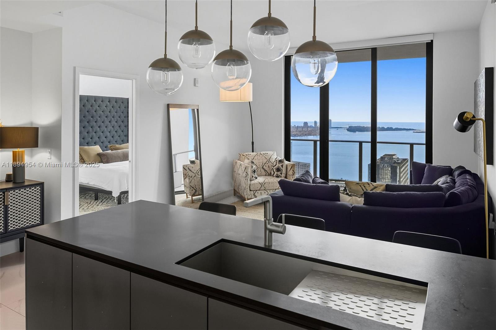 1010 Brickell Ave #4704, Miami FL 33131