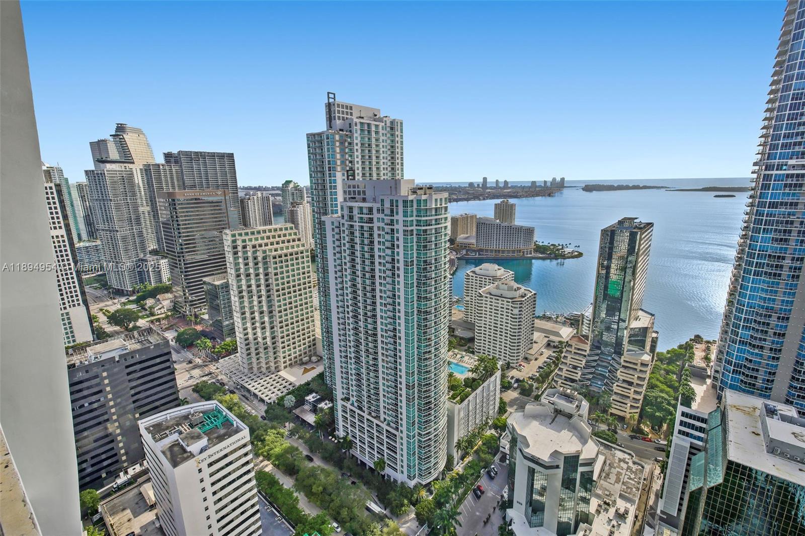 1010 Brickell Ave #4704, Miami FL 33131