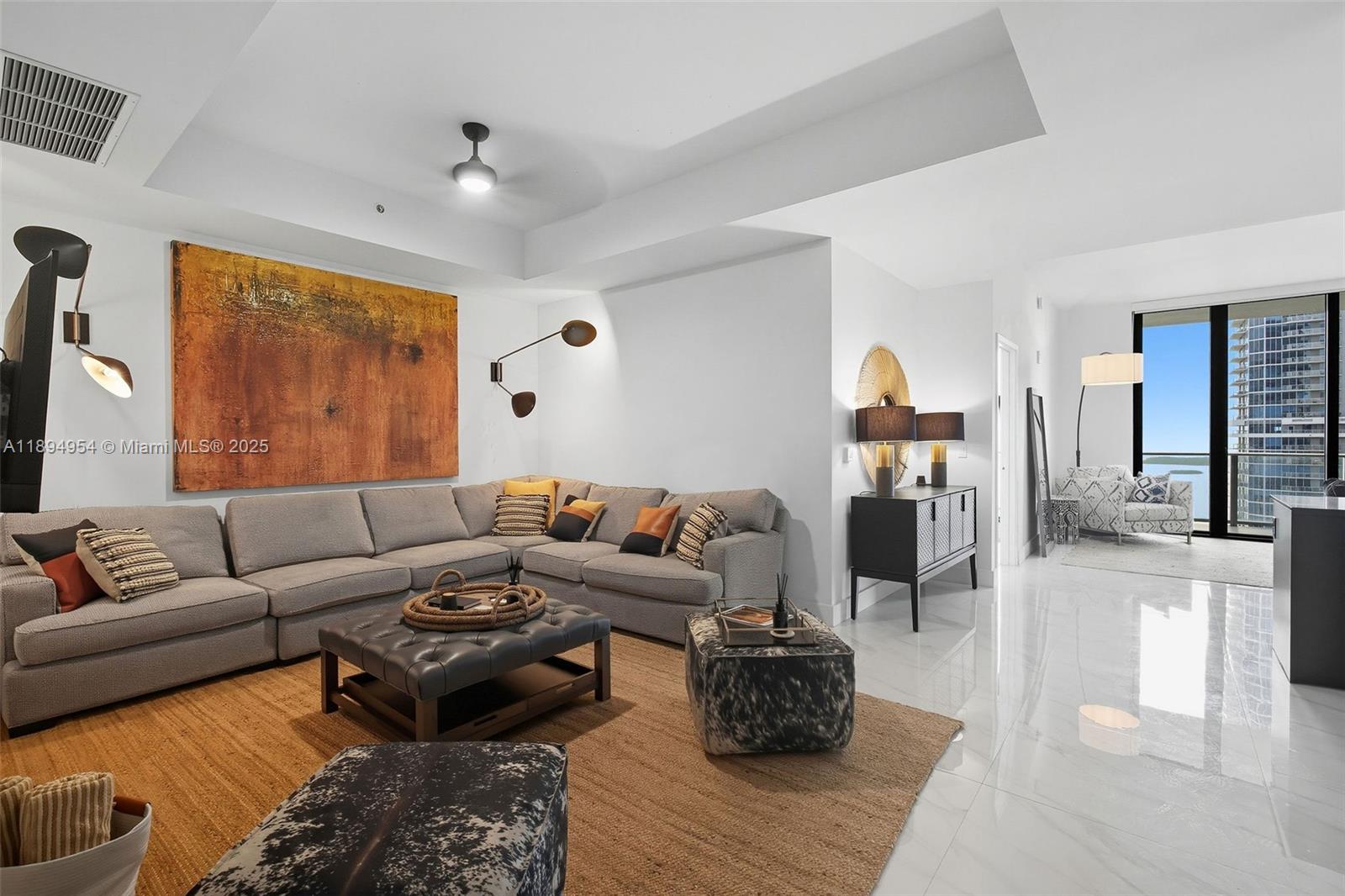 1010 Brickell Ave #4704, Miami FL 33131