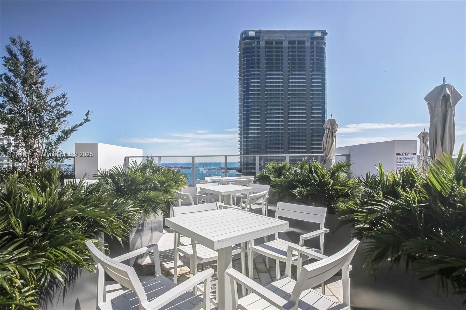 1010 Brickell Ave #4704, Miami FL 33131