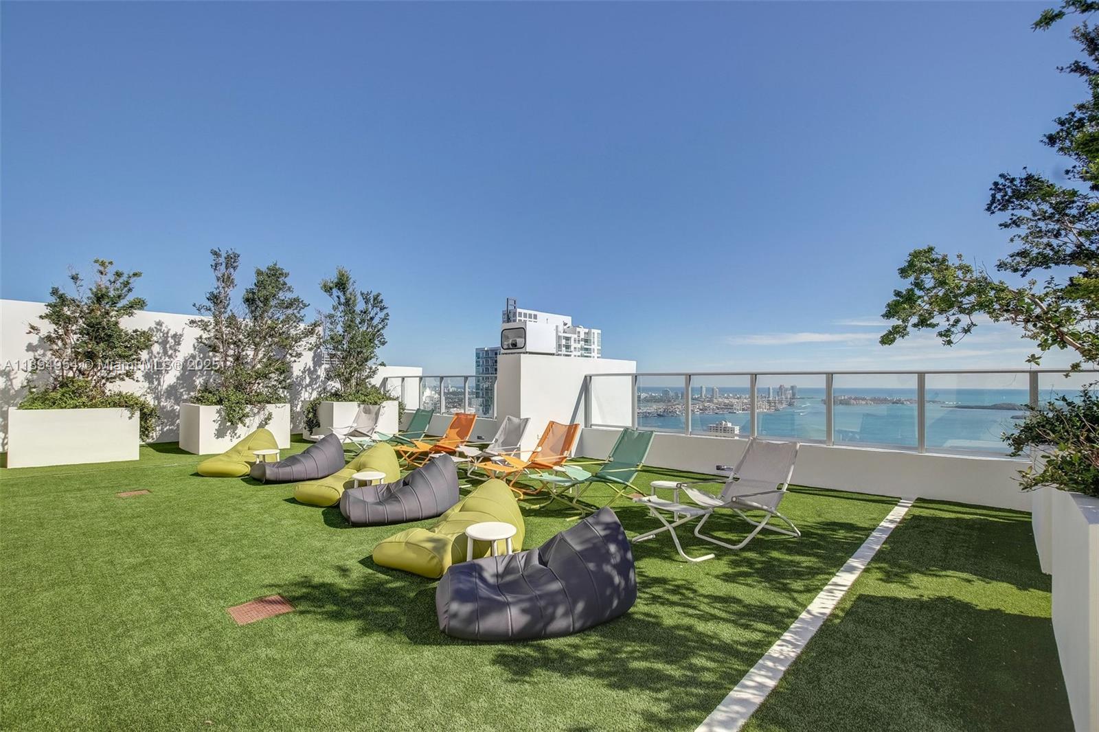 1010 Brickell Ave #4704, Miami FL 33131