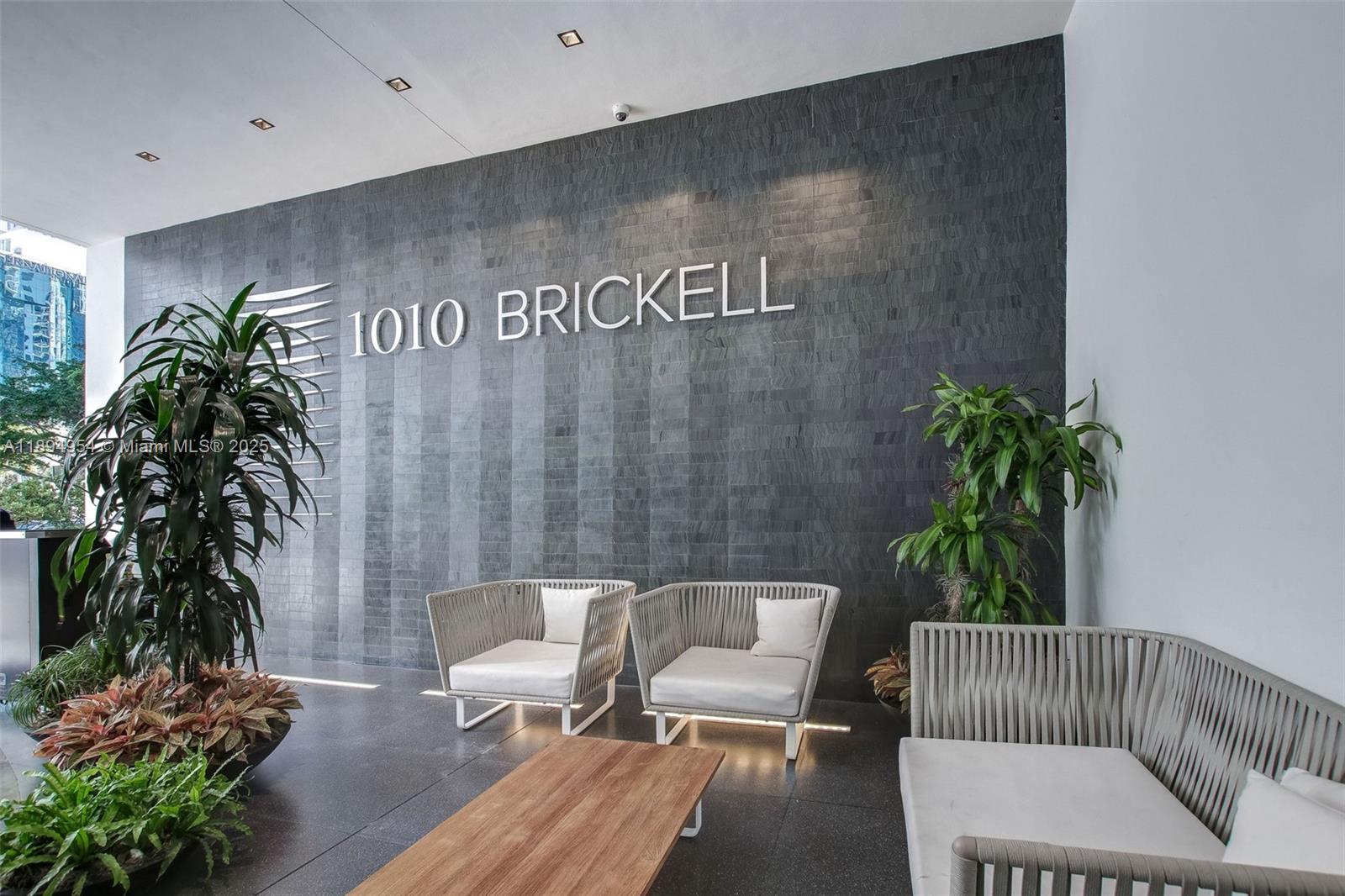 1010 Brickell Ave #4704, Miami FL 33131