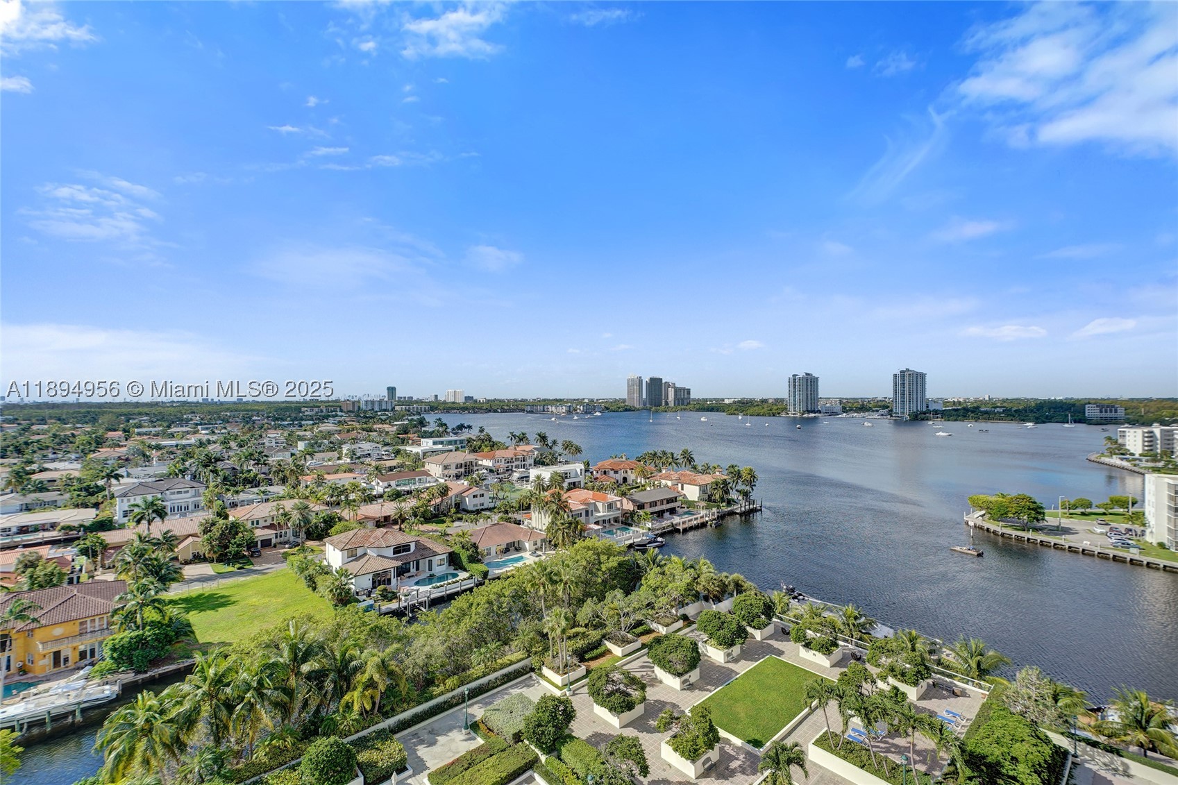 1000 E Island Blvd #1403, Aventura FL 33160