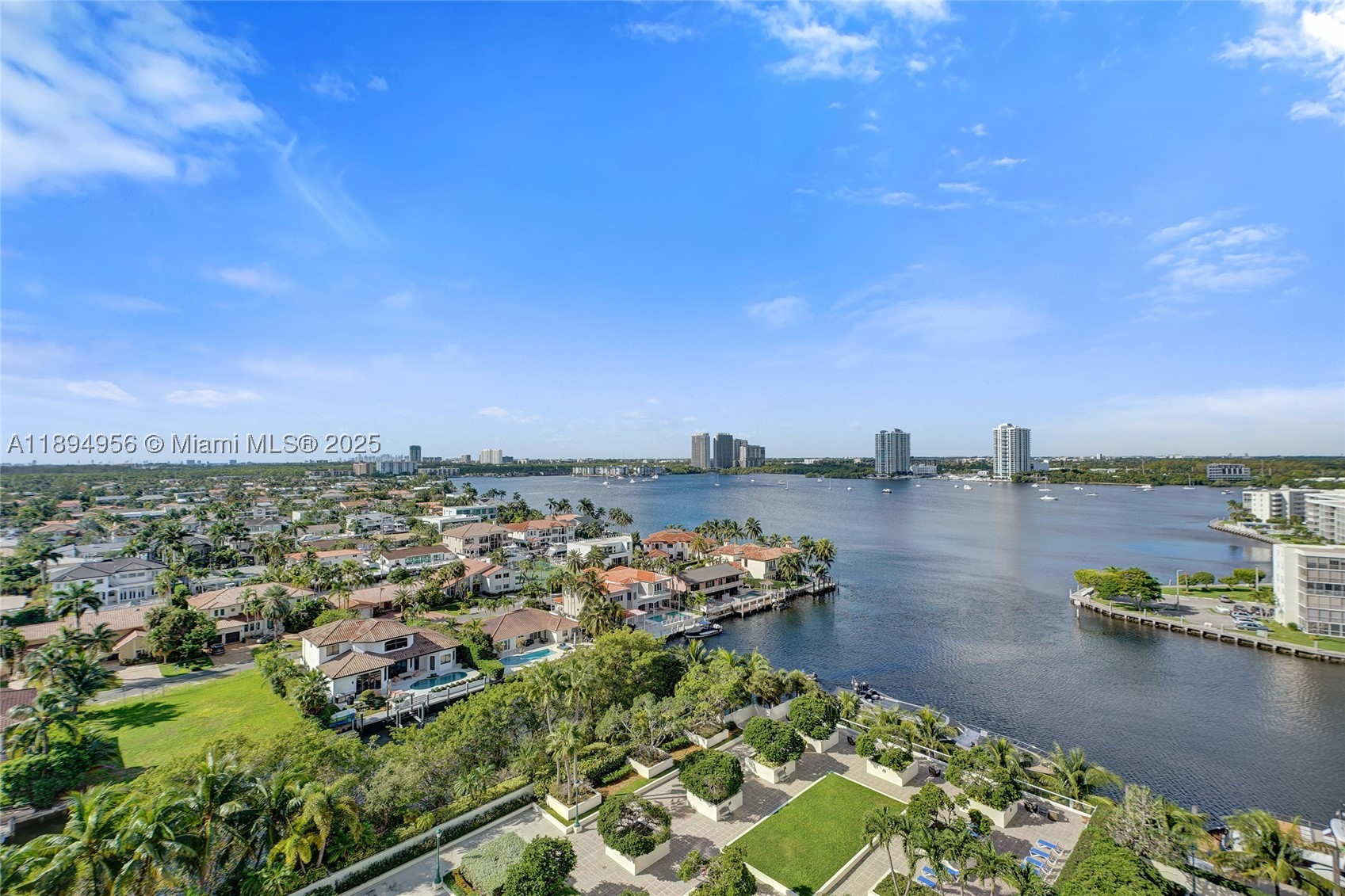 1000 E Island Blvd #1403, Aventura FL 33160