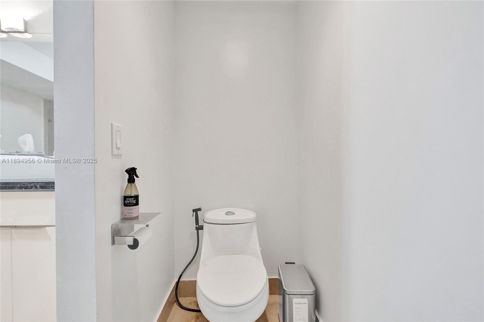 1000 E Island Blvd #1403, Aventura FL 33160