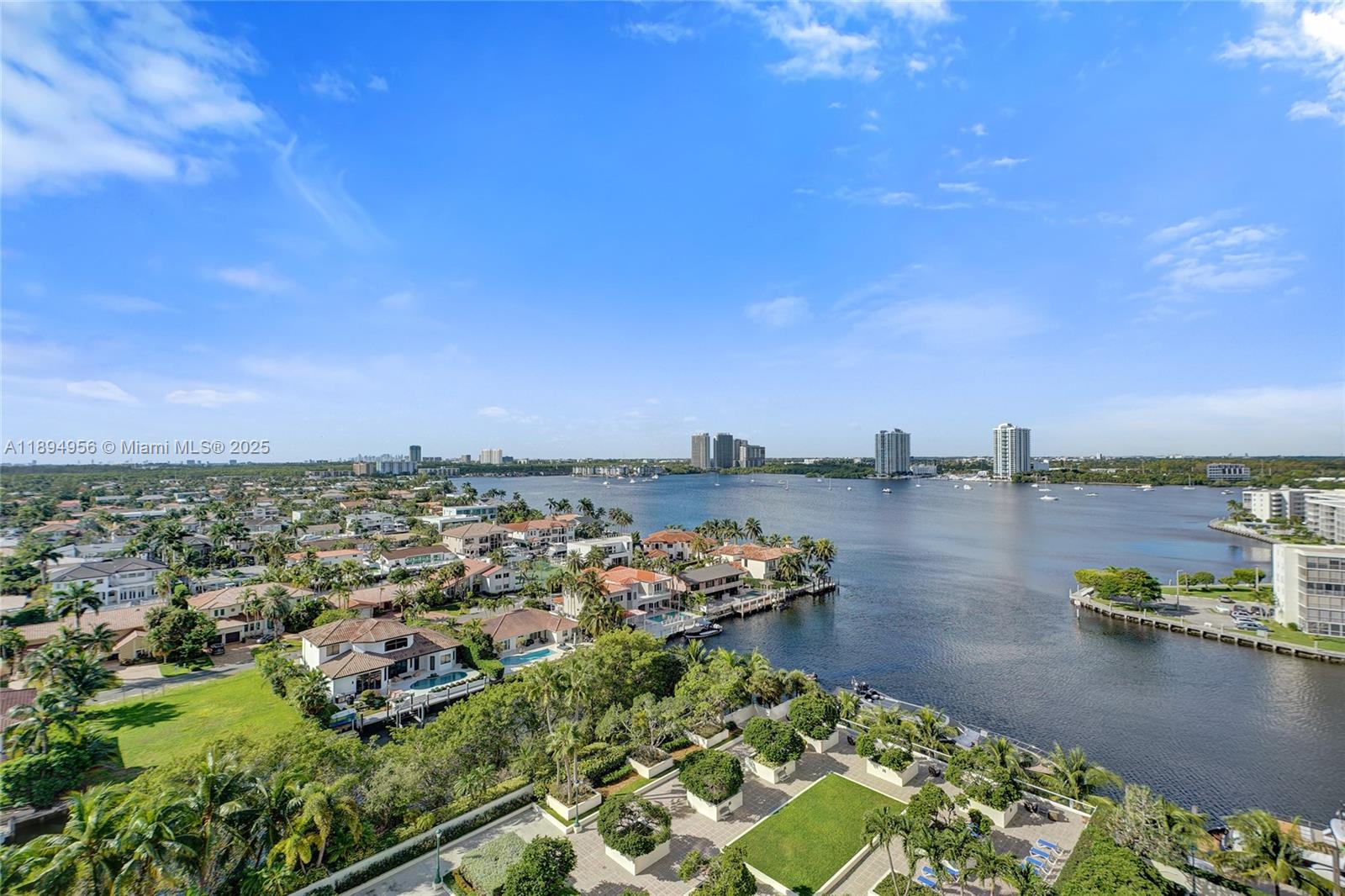 1000 E Island Blvd #1403, Aventura FL 33160