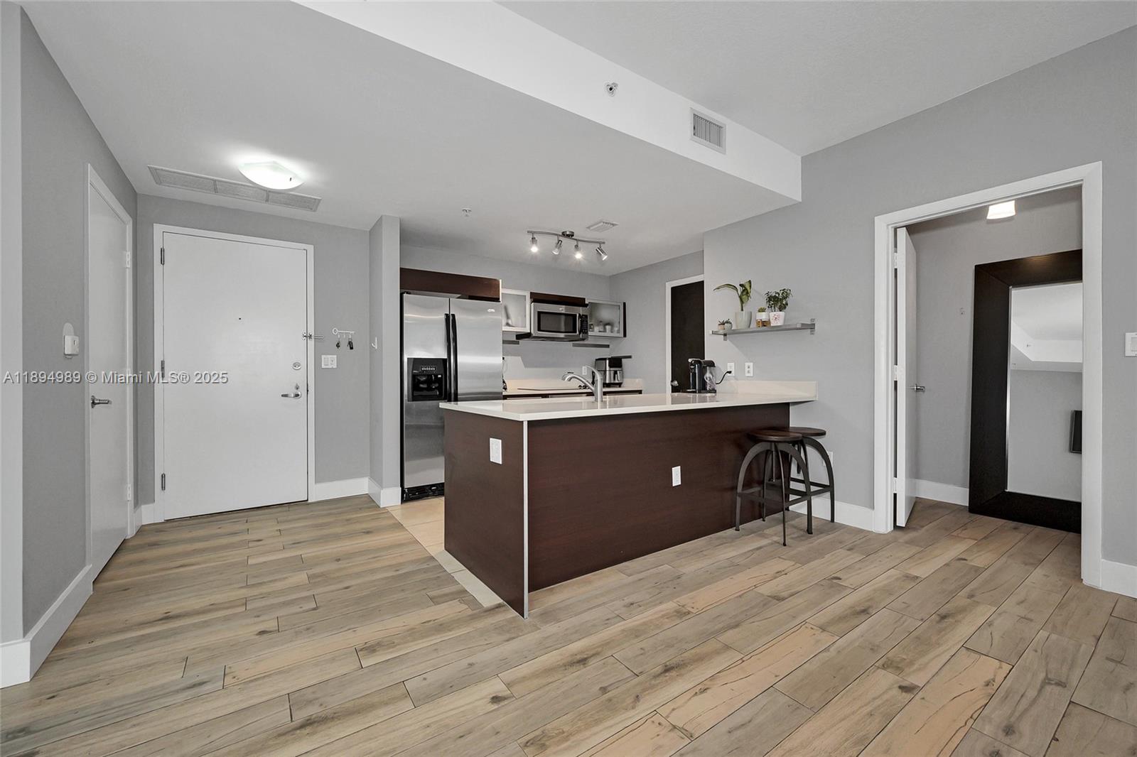 1900 N Bayshore Dr #4019, Miami FL 33132