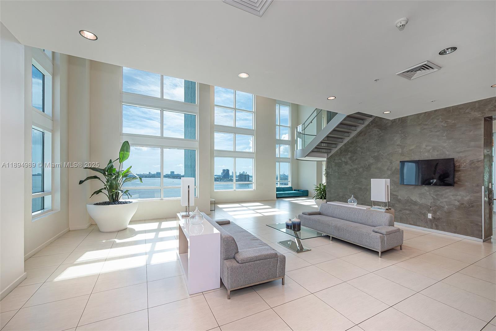1900 N Bayshore Dr #4019, Miami FL 33132