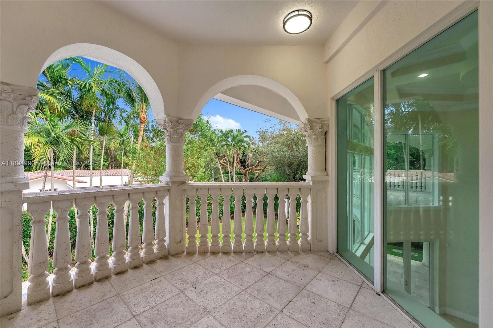 7975 SW 52nd Ct, Miami FL 33143