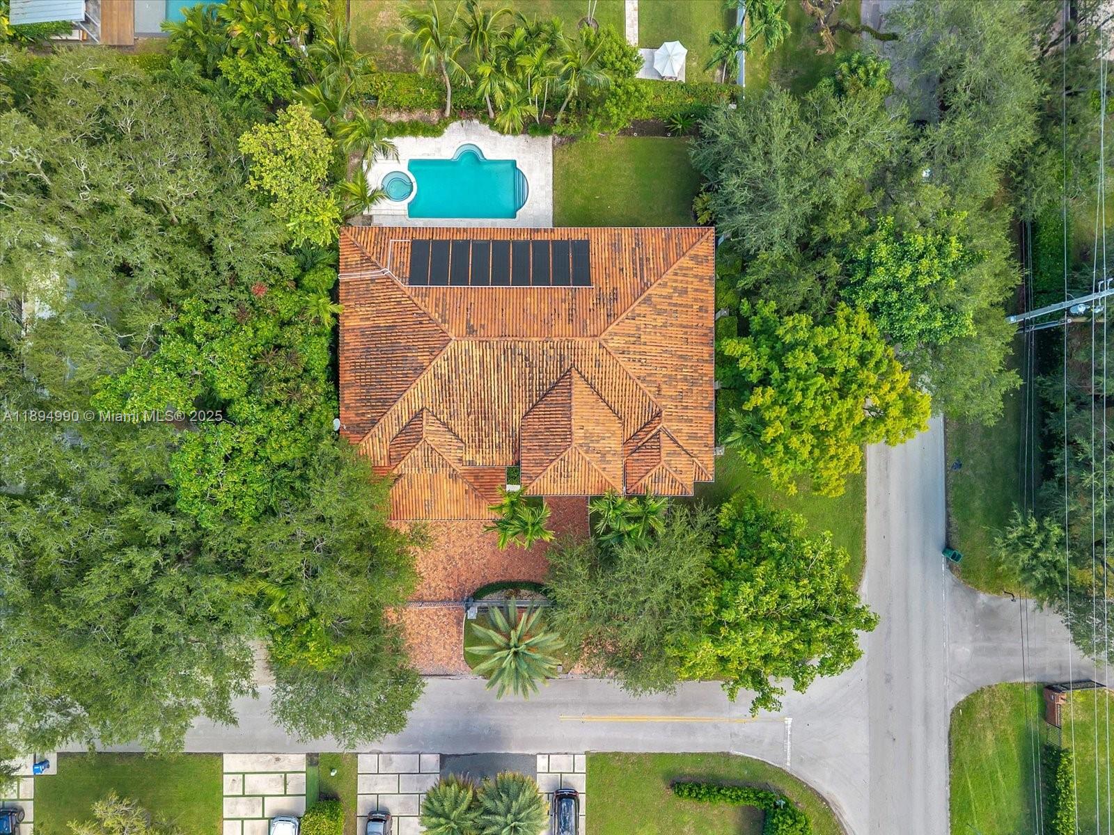 7975 SW 52nd Ct, Miami FL 33143