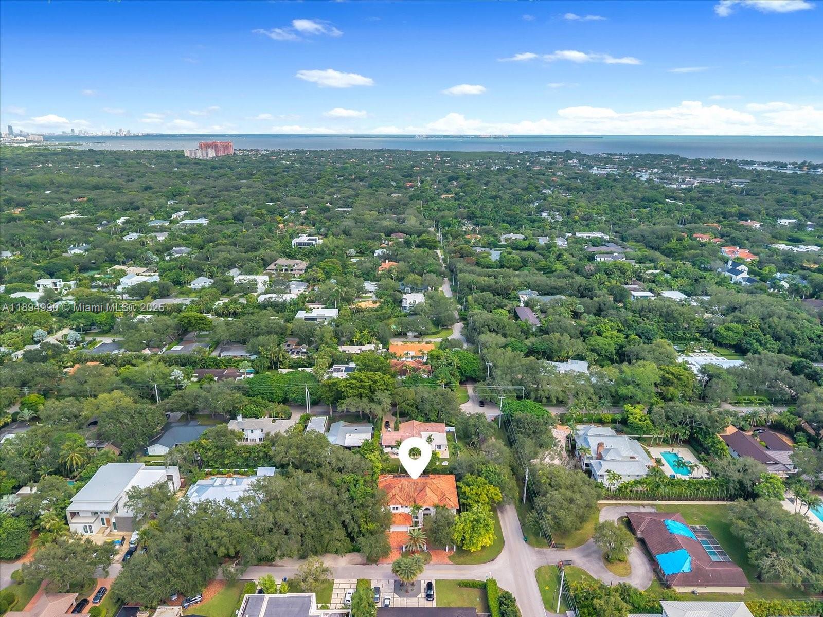 7975 SW 52nd Ct, Miami FL 33143