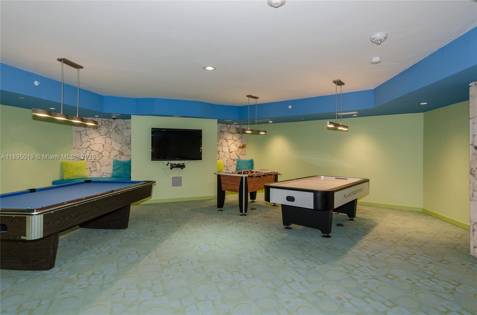 1121 Crandon Blvd #D402, Key Biscayne FL 33149