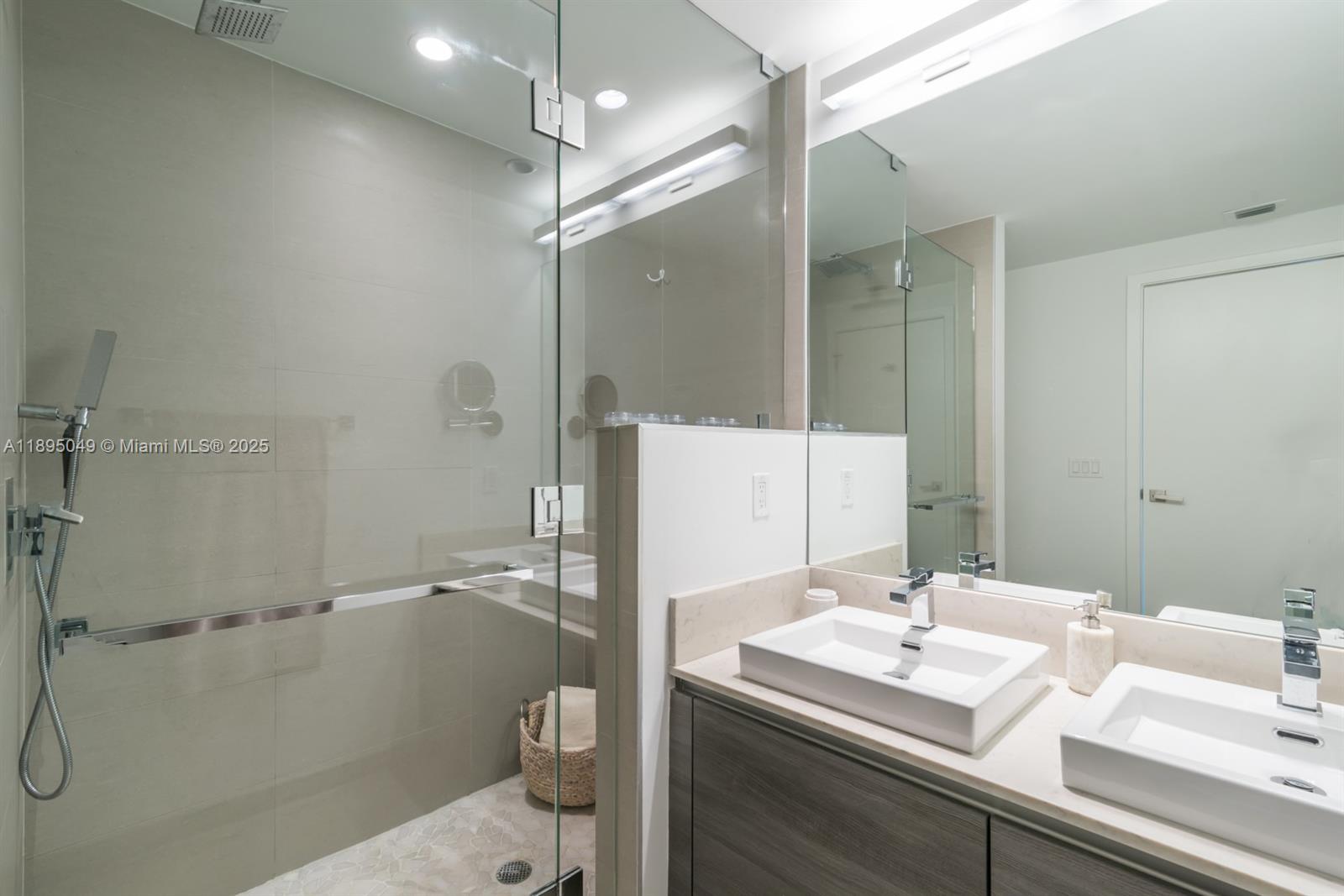 1080 Brickell Ave #3601, Miami FL 33131