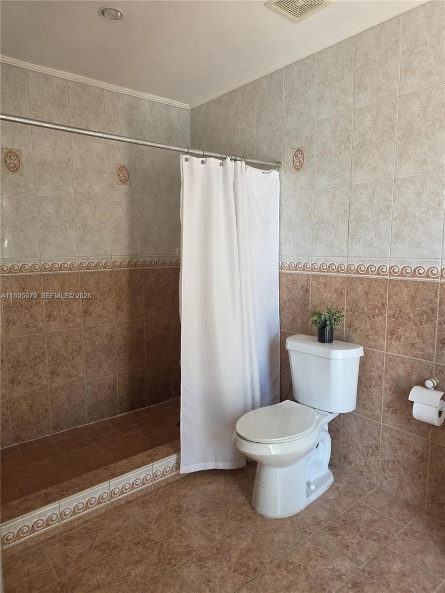 12941 Auralia Rd, North Miami FL 33181