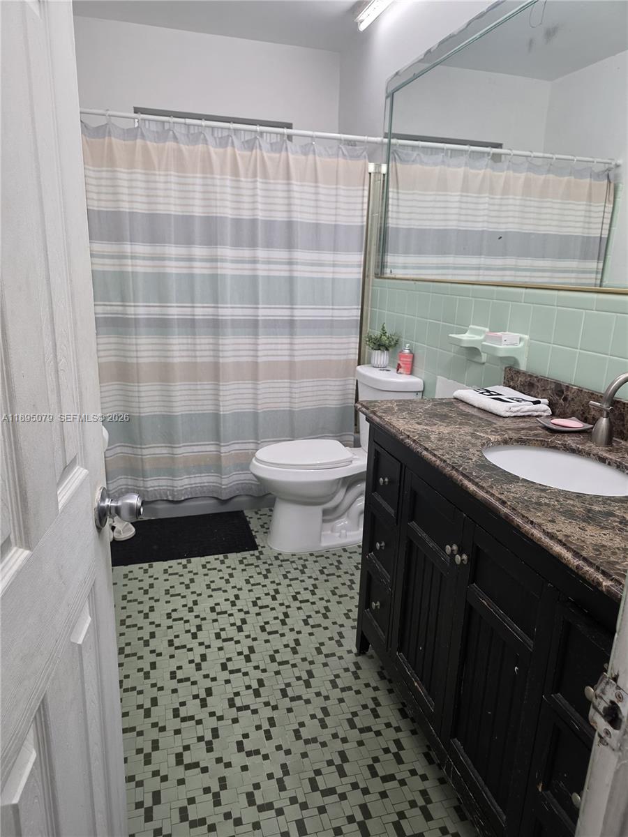 12941 Auralia Rd, North Miami FL 33181