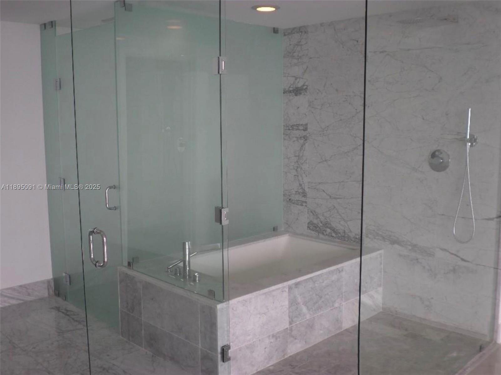 3131 NE 7th Ave #2802, Miami FL 33137