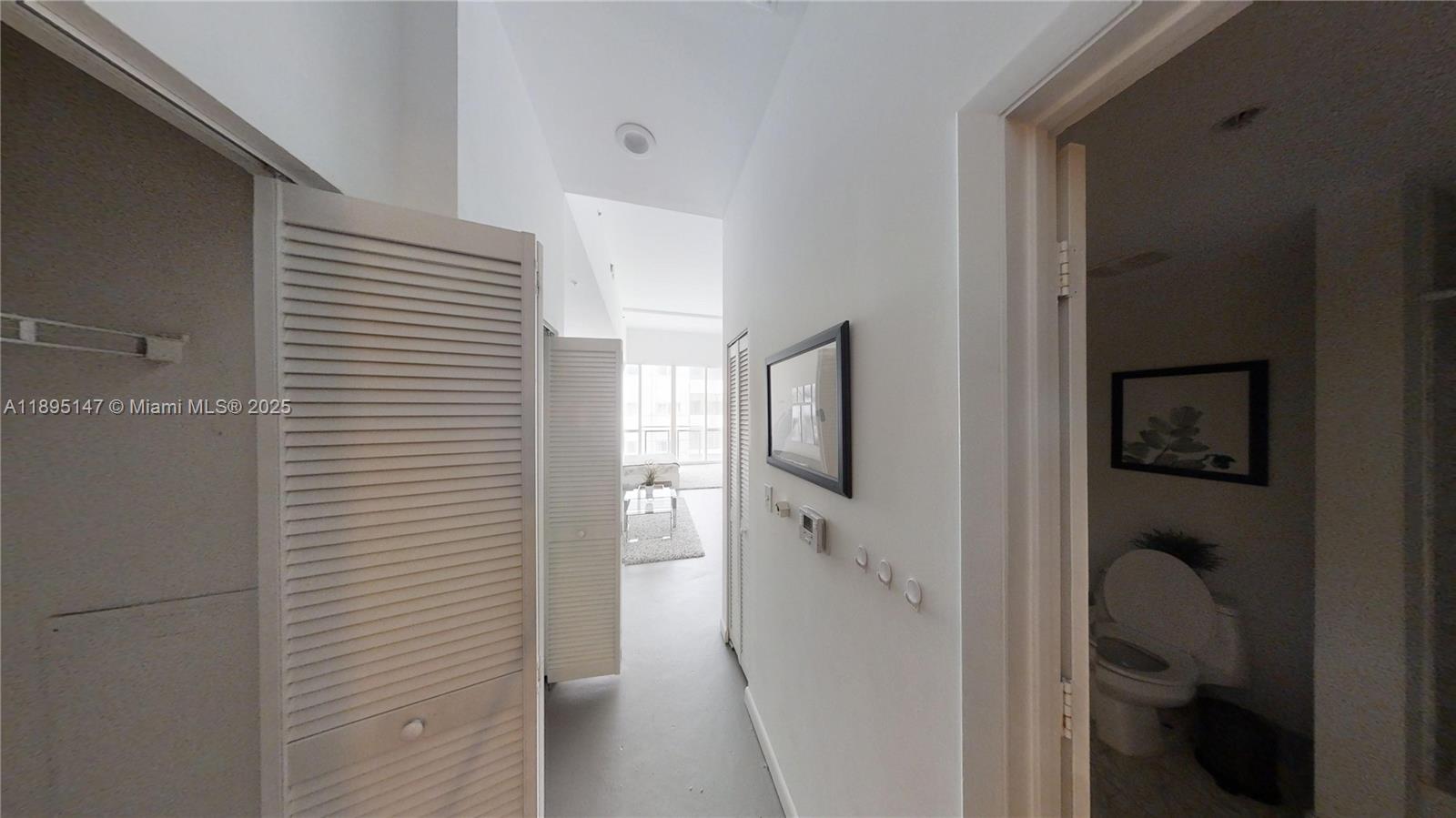 253 NE 2nd St #327, Miami FL 33132