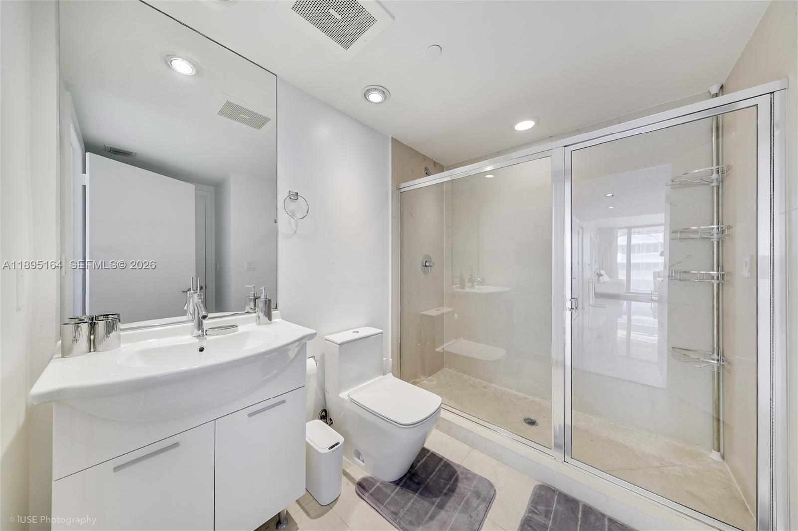 495 Brickell Ave #4710, Miami FL 33131